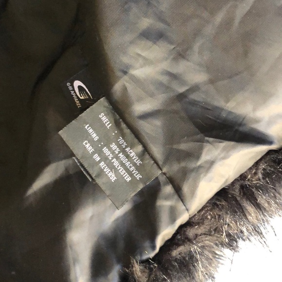 bebe faux fur  crop jacket - Picture 10 of 11